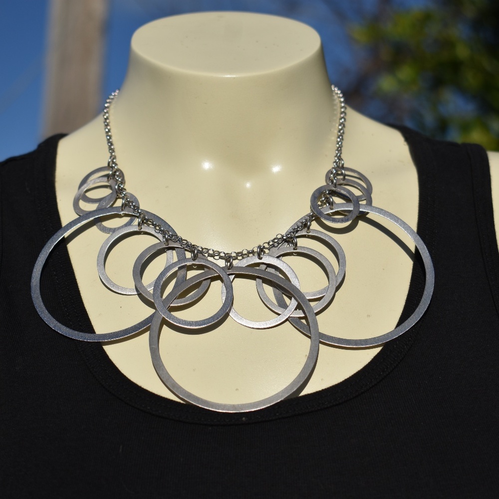 PIANEGONDA CIRCLES OF LOVE ROCK STAR NECKLACE